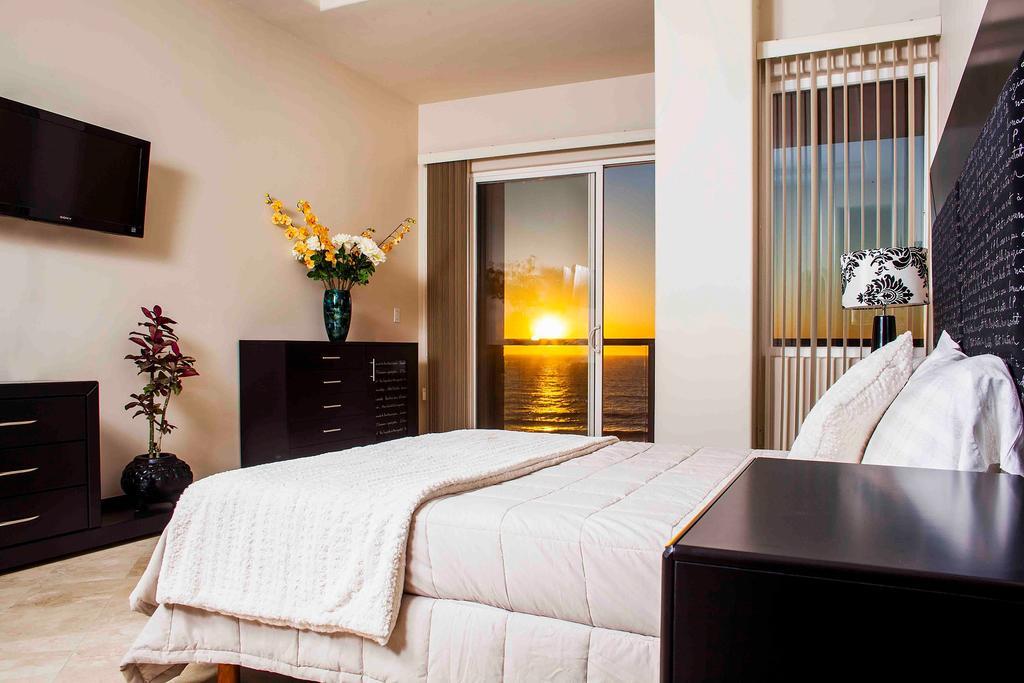 Playa Bonita Luxury Suites Rosarito Rum bild